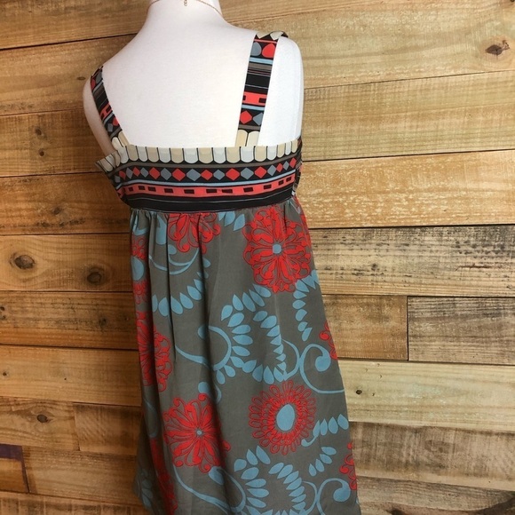 BCBG MaxAzria, floral/geo pattern dress,EUC - Picture 3 of 12